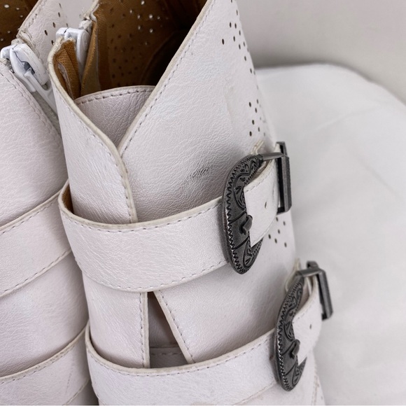 Qupid white ankle boots - Picture 10 of 11